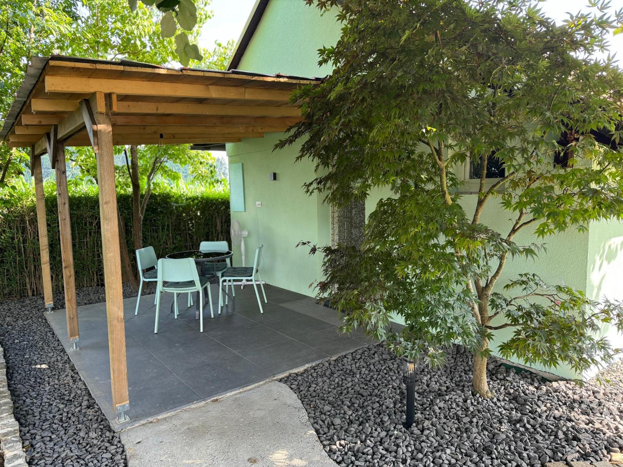 Green Oasis Garden Šenčur Exterior foto